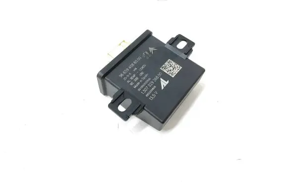 Citroen DS5 Light module LCM 9665940880 130732926800 503950320500