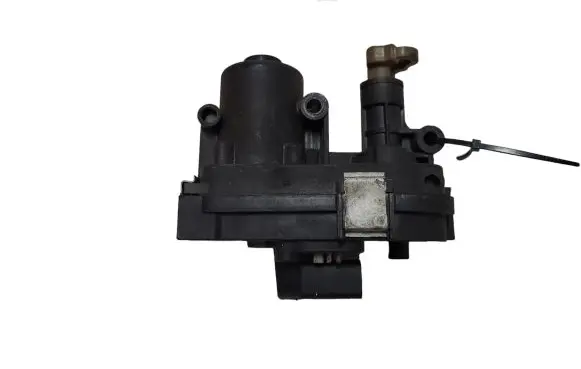 Opel Insignia A Intake manifold valve actuator/motor TMS2