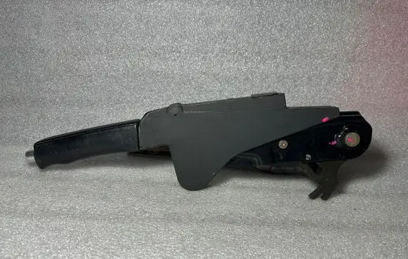 Audi A8 S8 D2 4D Handbrake/parking brake lever assembly 4D0711345A 4D0711346