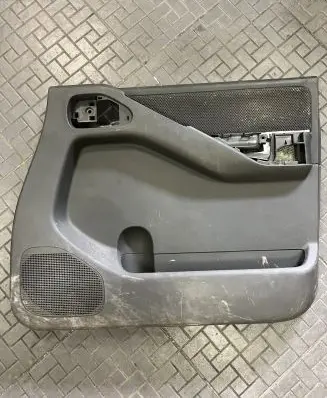 Nissan Navara D40 Front door card panel trim