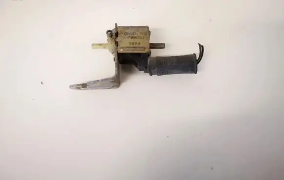 Audi A6 S6 C4 4A Turbo solenoid valve 437906283a