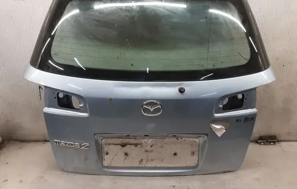 Mazda 2 Tailgate/trunk/boot lid