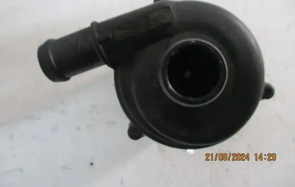 Land Rover Range Rover Sport L494 Water pump EPLA8501BD