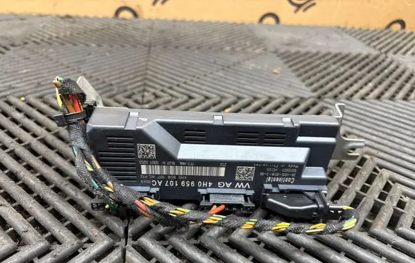 Audi A8 S8 D4 4H Tailgate/trunk control unit/module 4H0959107AC