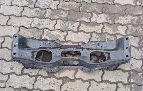 Subaru XV Front subframe