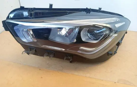 Mercedes-Benz CLA C118 X118 Headlight/headlamp 1189062500