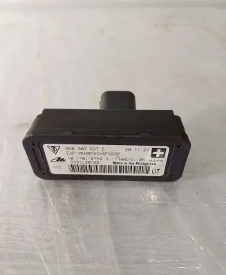 Porsche Macan (95B) ESP acceleration yaw rate sensor 95B907637E 10170107643