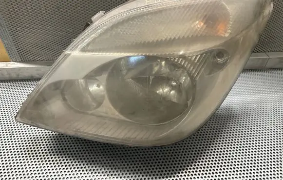 Mercedes-Benz Sprinter W906 Headlight/headlamp