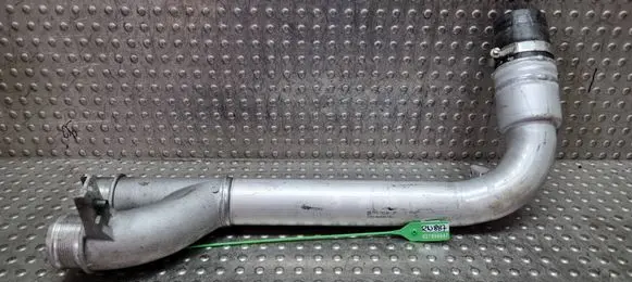 Volkswagen Touareg II Intercooler hose/pipe S27698887 7P6145941B