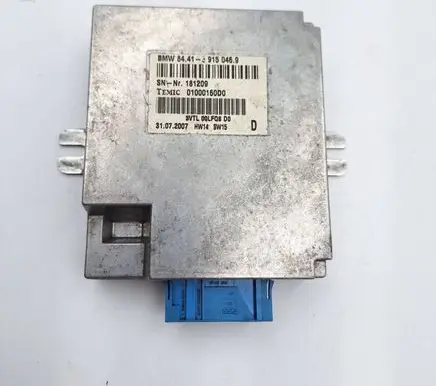 BMW 3 E90 E91 Voice control module 6915046 84416915046 01000160D0