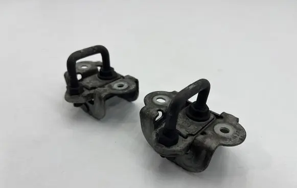 Mercedes-Benz SLK R171 Engine bonnet/hood lock/latch loop/hook A2308800160