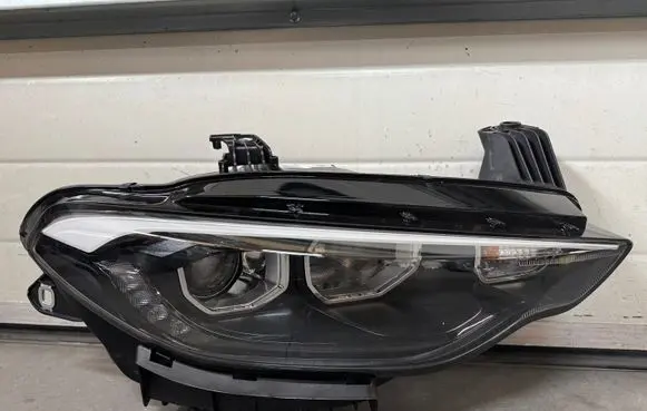Fiat Tipo Headlight/headlamp 5221445300