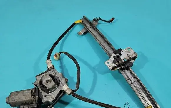 Mazda 323 F Front door window regulator with motor IMPRK1589321