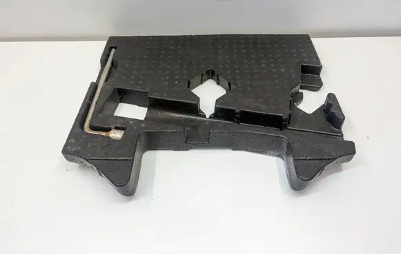 Mercedes-Benz SL R230 Other trunk/boot trim element A2306841037 A2215810001