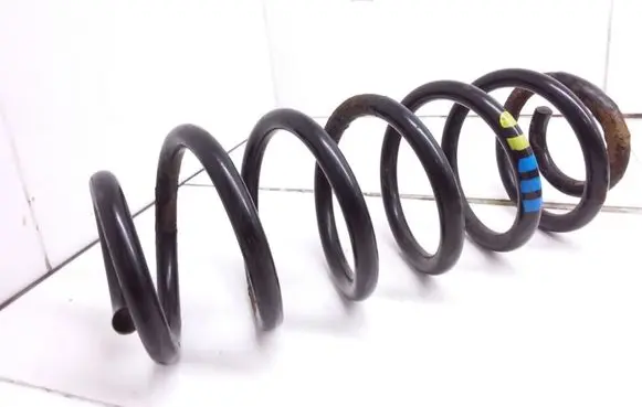 Audi A3 S3 A3 Sportback 8P Rear coil spring