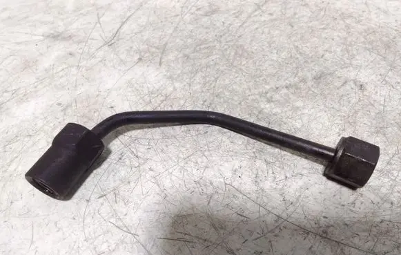 Chrysler Voyager Fuel injector supply line/pipe 