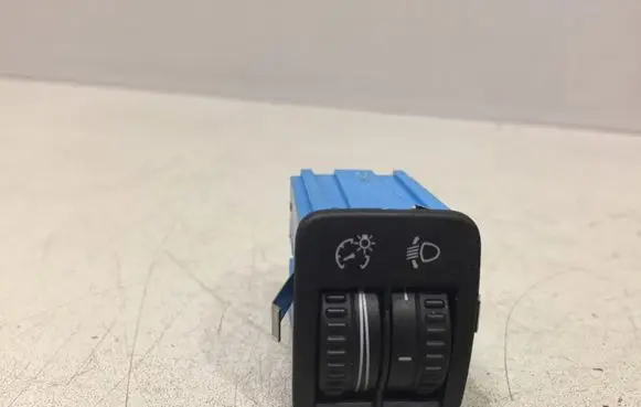 Volkswagen Tiguan Headlight level height control switch 5N0941333