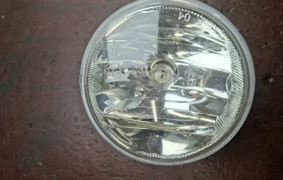 Peugeot 208 I Front fog light 00K03BPL 19C465 E24253