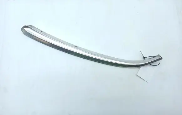 Mercedes-Benz S W116 (C) pillar trim 