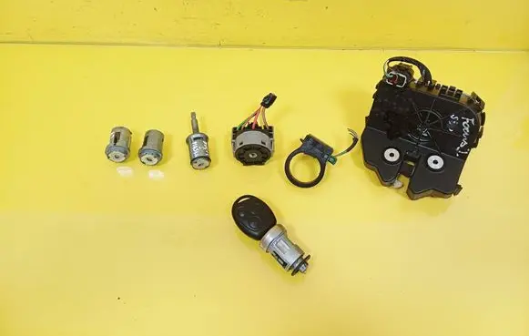 Ford Focus Ignition lock 98VP15607AB