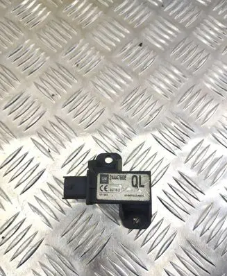Opel Signum Tire pressure sensor 24447608 121103