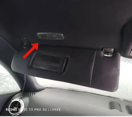 Audi TT Mk1 Other interior light 8L0947105A 8L0947105