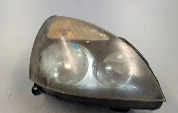 Renault Clio I Headlight/headlamp 206357B