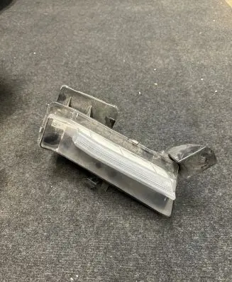 Chevrolet Camaro Front fog light 23433655 22907456 062816A