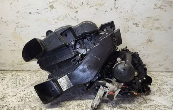 Mercedes-Benz R W251 Interior heater climate box assembly A2518341161