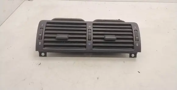 BMW 3 E46 Dash center air vent grill 8361895 8370741 8363199