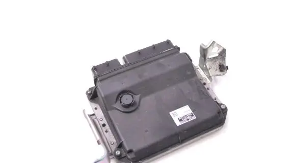 Toyota Prius (XW30) Engine control unit/module 8966147200