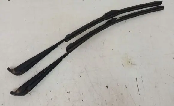 Ford Fiesta Front wiper blade arm 97FG17526C2B