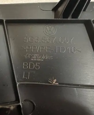 Volkswagen Golf VII Other interior part 5g6867657