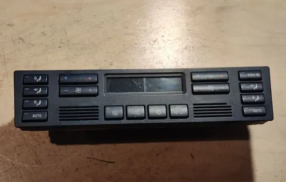 BMW 7 E38 Climate control unit 64116903307 6903307
