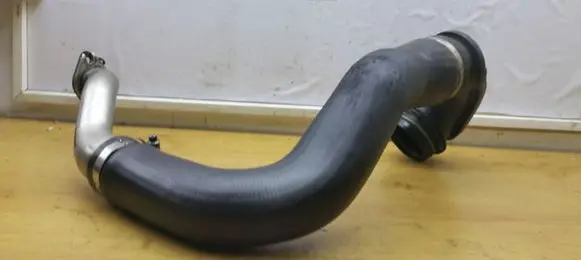 Opel Insignia A Intercooler hose/pipe 520375A