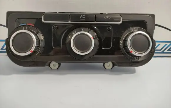 Volkswagen PASSAT B7 Climate control unit 7N0907426F 5HB00975138