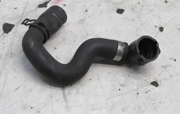 Skoda Octavia Mk3 (5E) Engine coolant pipe/hose