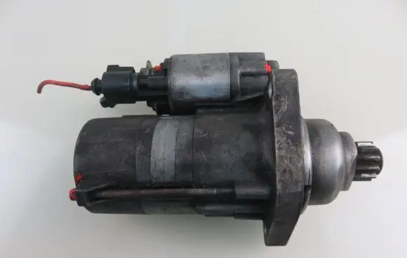 Volkswagen PASSAT B6 Starter motor