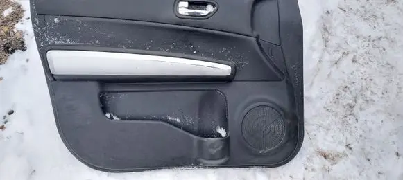 Nissan X-Trail T31 Front door card panel trim 80977JG00A