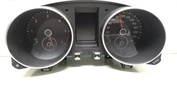 Volkswagen Golf VI Speedometer (instrument cluster) 5K0920870G
