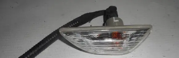 Opel Mokka Front fender indicator light 