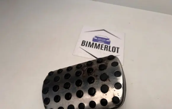 Mercedes-Benz C W204 Brake pedal A1702900182