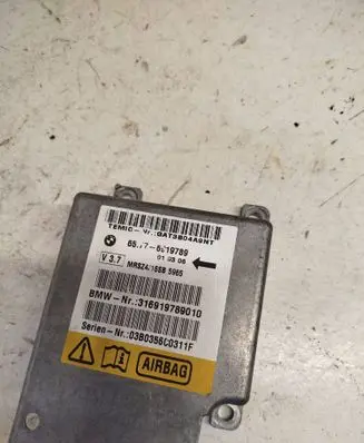 BMW 5 E39 Airbag control unit/module 6919789 03B0356C0311F 316919789010