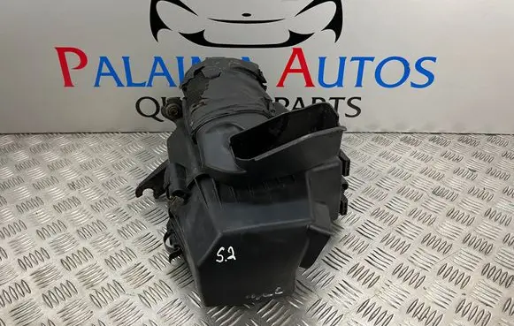 KIA Venga Air filter box 281101P200