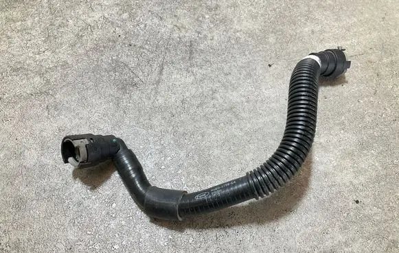 Ford Puma Breather hose/pipe H6BG6758CA