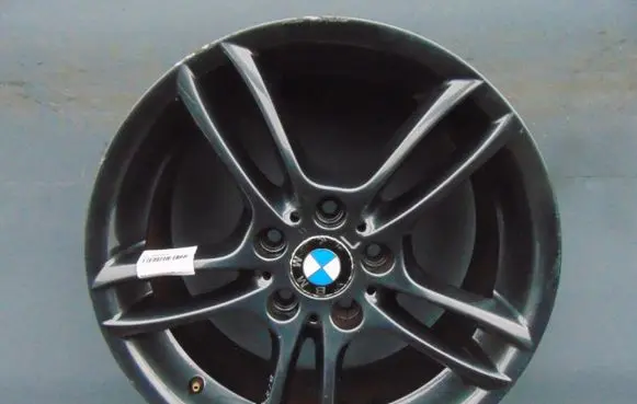 BMW M5 R12 alloy rim 