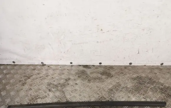 Opel Grandland X Front door glass trim molding 9814857680