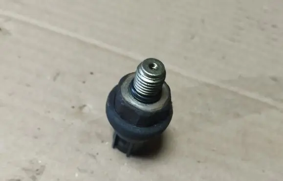 Honda Accord Oil pressure sensor 
