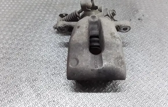 Ford Focus C-MAX Rear brake caliper