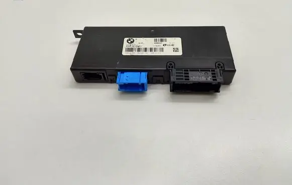 BMW 5 F10 F11 Gateway control module 9266407 61359266407 113043